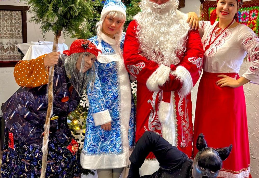 В Атамани прошел первый день святочных гуляний!